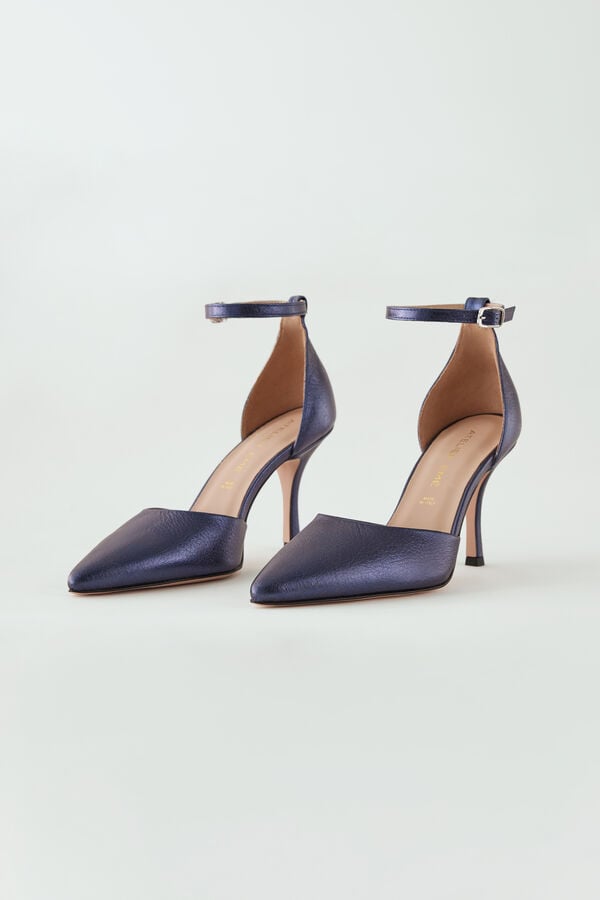 Laminated leather pumps ocean blue