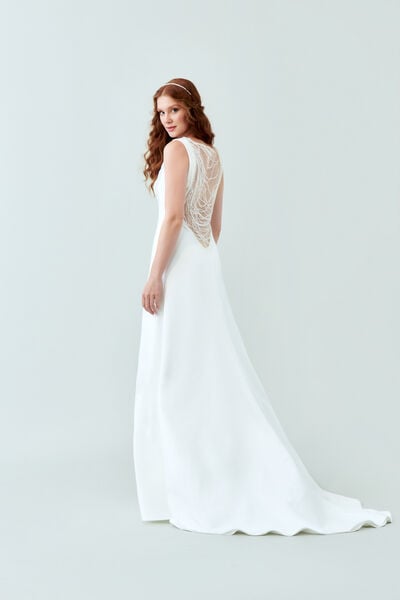Hilary bridal gown