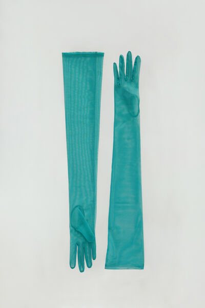 Gants en tulle