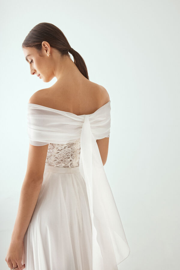 Off-shoulder collar in organza avorio chiaro