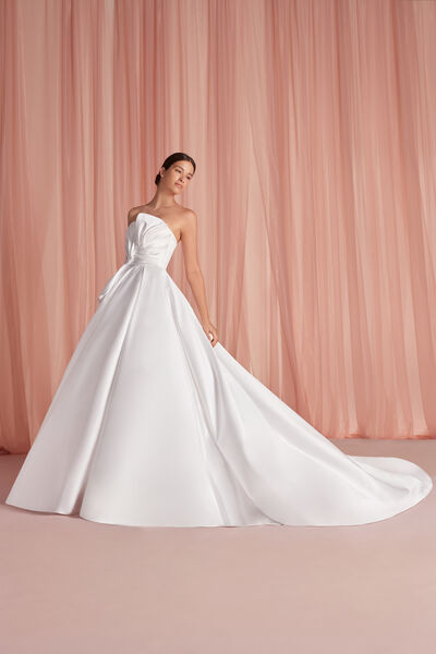 Madeleine Bridal Gown