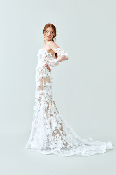 Donatella bridal gown