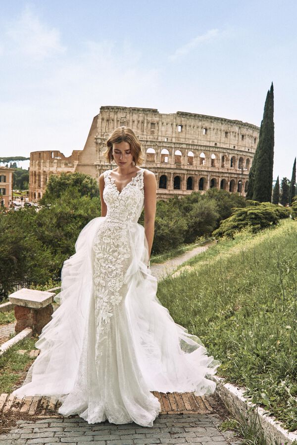 Bridal Gown Veronica with tutlle avorio