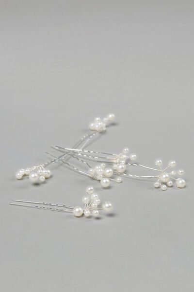 Hair pins with pearls